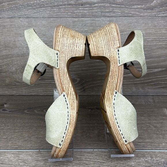 Dansko Marlow Women’s Sz 8.5-9/EU 39 Oyster Washed Leather Slingback Hook Sandal - Picture 9 of 10